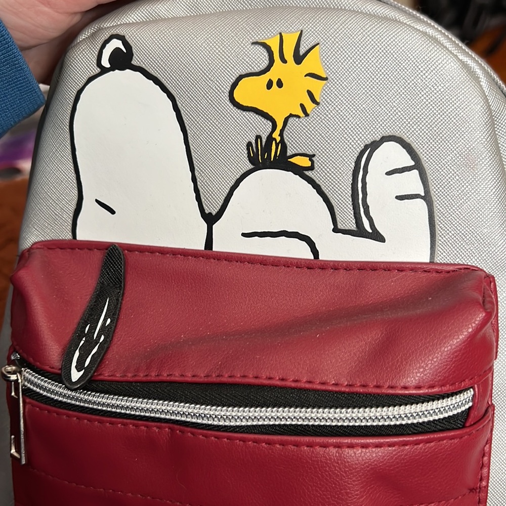 Bioworld Snoopy Mini Backpack - image 4